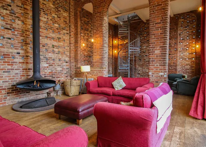Dog friendly hotels Windy Mundy Farm